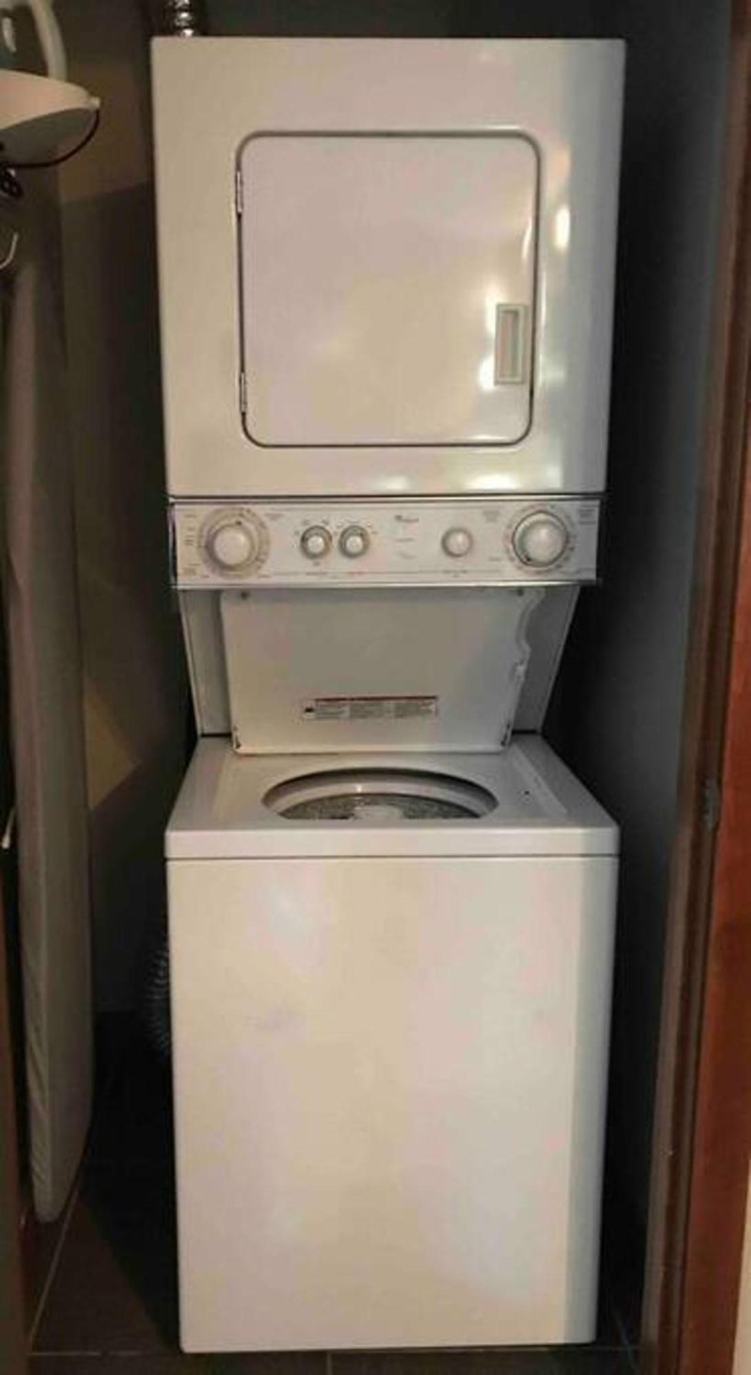 Holiday home Spacious Penthouse Suite-king Beds-pool & Hot Tub *